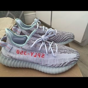 ADIDAS MENS YEEZY BOOST 350 V2 SIZE 11 **NWT**